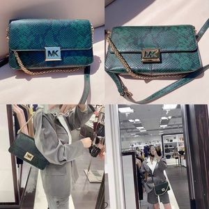 NWT MichaelKors 35F1G6SL3G Sonia Medium Snake Embossed Faux Leather Shou…